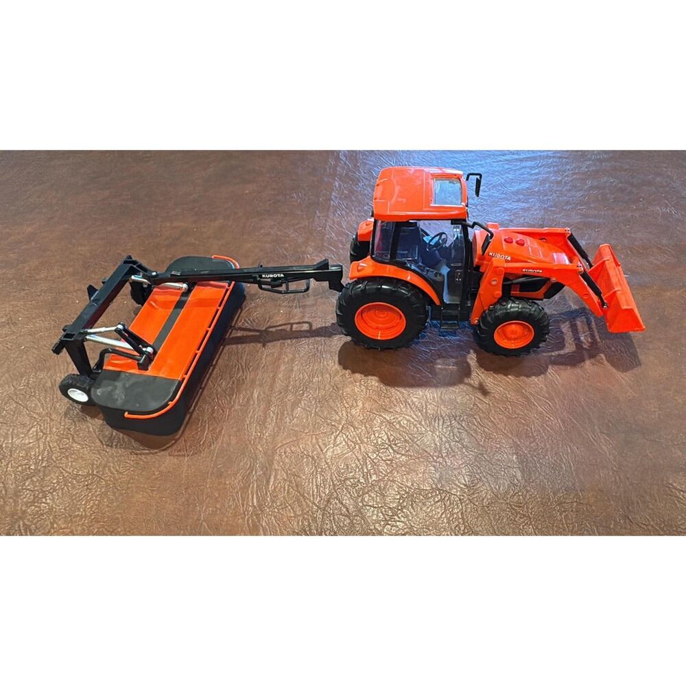 Kubota Tractor & Mower with light and Sound Works